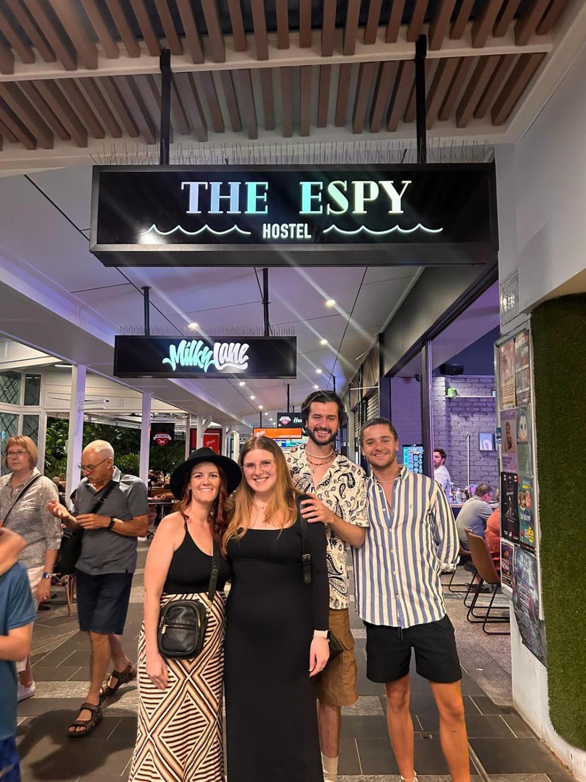 The Espy Hostel Cairns Dış mekan fotoğraf